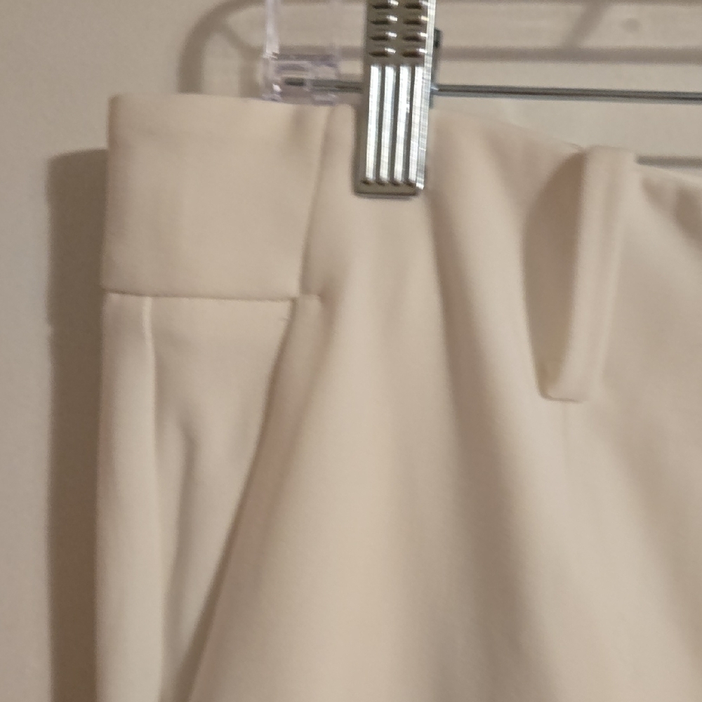 Talbots Off-White Trousers - Picture 5 of 9